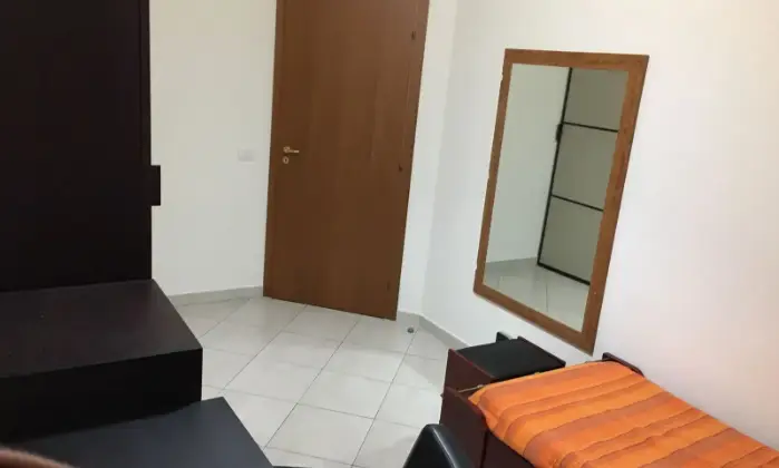 Rexer-Catania-Affittacamere-singole-e-doppie-a-San-Nullo-CAMERA-DA-LETTO