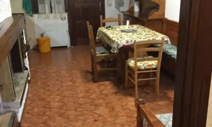 Rexer-Filettino-Appartamento-in-affitto-SALONE