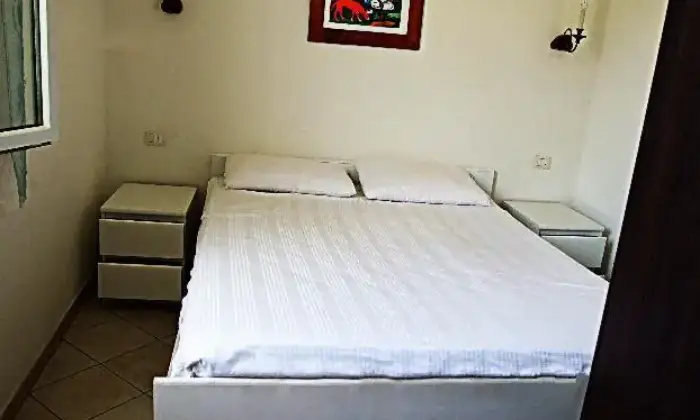 Rexer-San-Vito-Accogliente-bilocale-fra-MonteMare-CAMERA-DA-LETTO
