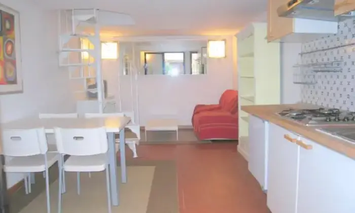 Rexer-Roma-Appartamento-luminoso-e-signorile-CUCINA