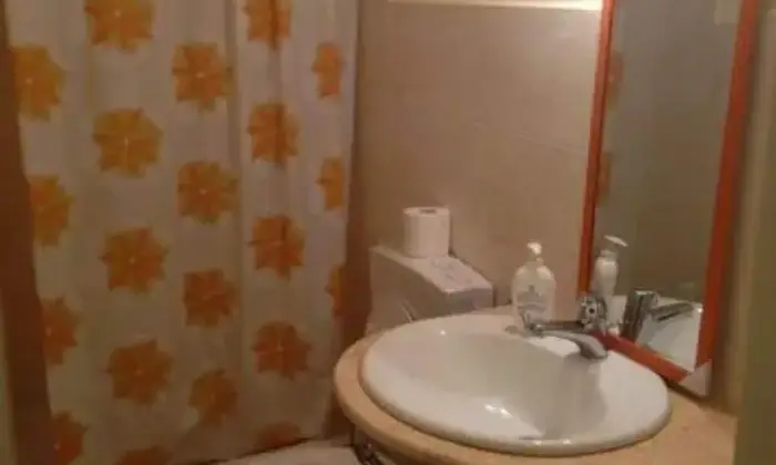 Rexer-Roma-Affittasi-monolocale-nei-weekend-BAGNO
