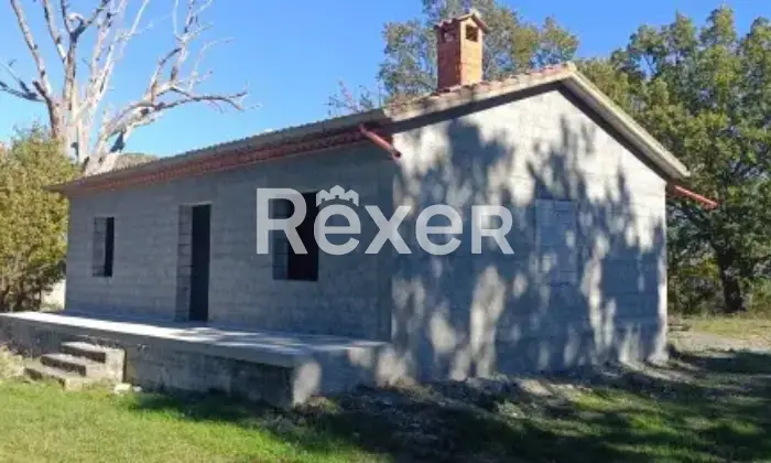 Rexer-Francavilla-in-Sinni-Villetta-a-rustico-con-terreno-Giardino