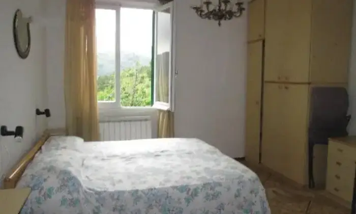 Rexer-Moneglia-Splendido-appartamento-con-vista-panoramica-CAMERA-DA-LETTO