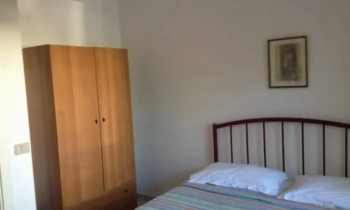 Rexer-Melendugno-Affitto-a-Torre-dell-orso-curatissimo-villino-indipendente-e-superaccessoriato-CAMERA-DA-LETTO