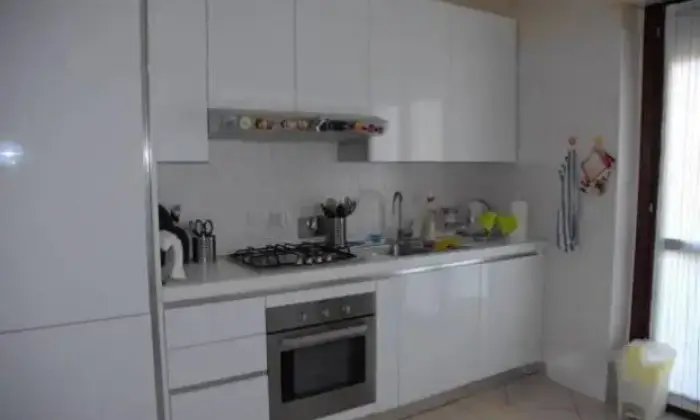 Rexer-Torino-Quadrilocale-signorile-piano-luminosissimo-CUCINA