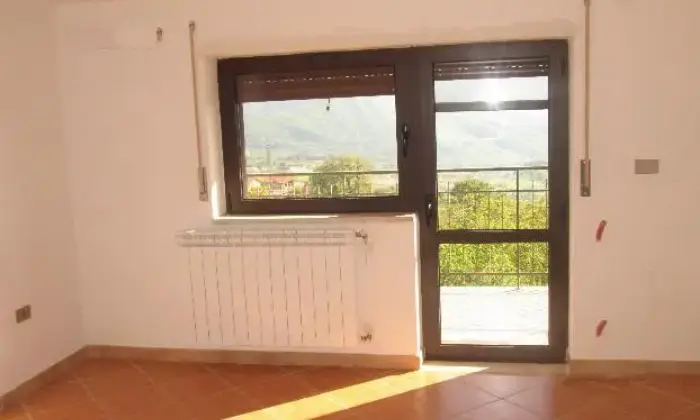 Rexer-Caggiano-Bilocale-ristrutturato-CUCINA