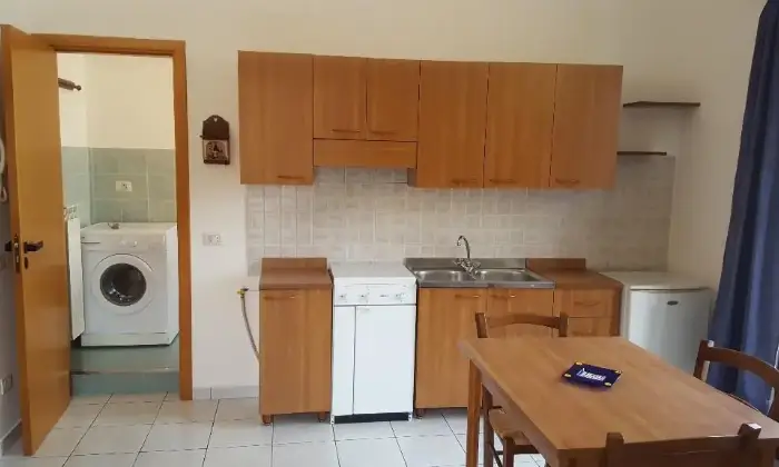 Rexer-Ragusa-Bilocale-zona-alta-CUCINA