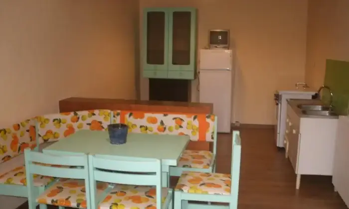 Rexer-Enna-Appartamento-ristrutturato-CUCINA