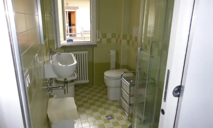 Rexer-CERVIA-Affitto-appartamento-Pinarella-di-Cervia-a-mt-dal-mare-CAMERA-DA-LETTO