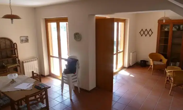 Rexer-Messina-Appartamento-arredato-a-studenti-universitari-zona-Papardo-SALONE