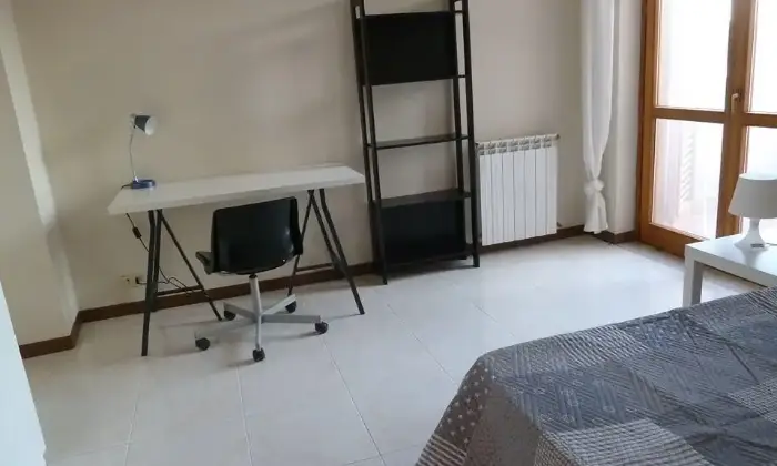 Rexer-Messina-Appartamento-arredato-a-studenti-universitari-zona-Papardo-CAMERA-DA-LETTO