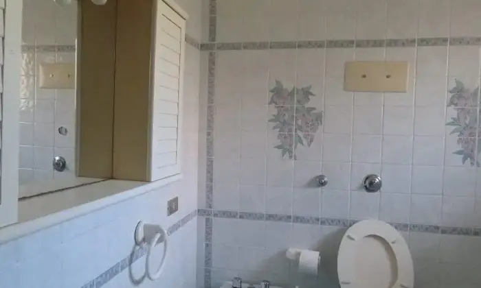 Rexer-Messina-Appartamento-arredato-a-studenti-universitari-zona-Papardo-BAGNO