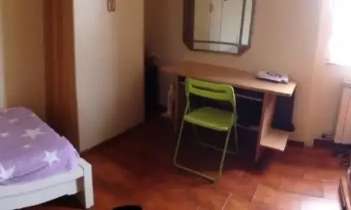 Rexer-Tivoli-Appartamento-o-stanze-per-studenti-CAMERA-DA-LETTO