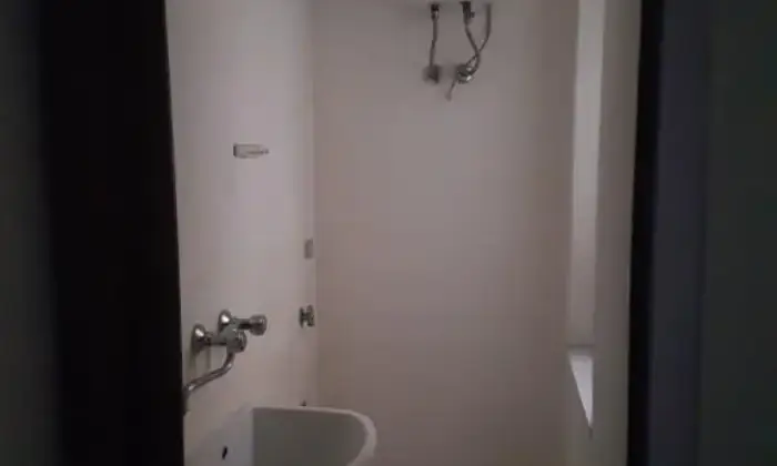 Rexer-Messina-Bivani-arredato-con-giardino-in-villa-indipendente-BAGNO