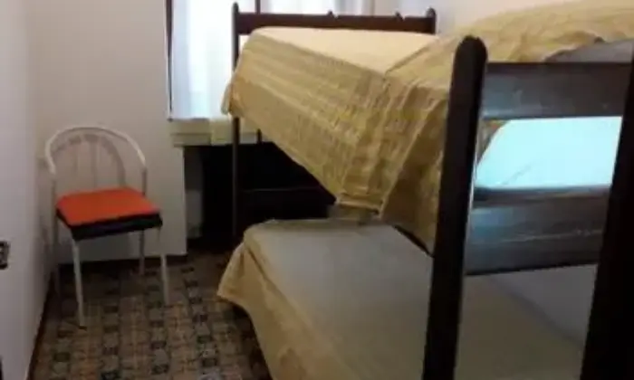 Rexer-Fiumalbo-Appartamento-in-borgo-antico-CAMERA-DA-LETTO