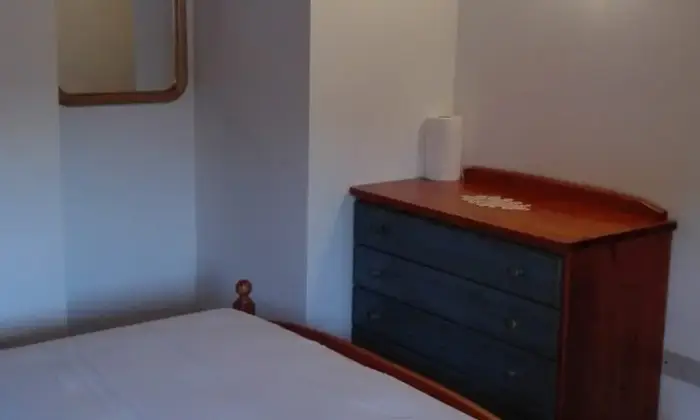 Rexer-Mezzano-Splendida-mansarda-vista-Dolomiti-posti-a-stagione-a-Mezzano-di-Primiero-CAMERA-DA-LETTO
