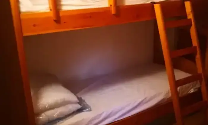 Rexer-Mezzano-Splendida-mansarda-vista-Dolomiti-posti-a-stagione-a-Mezzano-di-Primiero-CAMERA-DA-LETTO