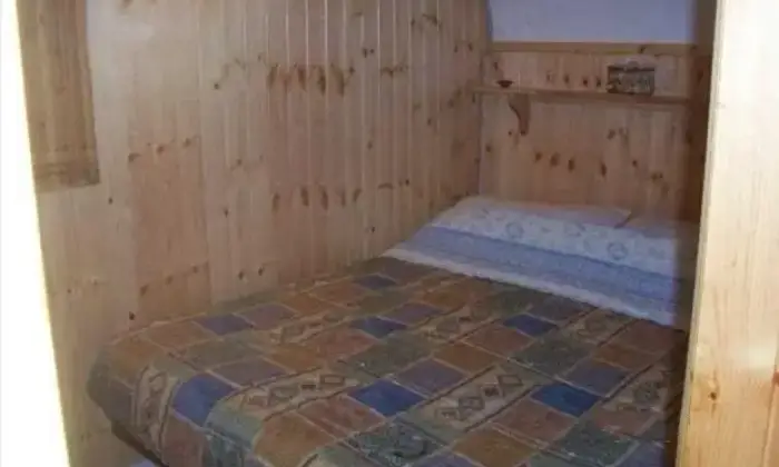 Rexer-Ateleta-Casa-in-montagna-CAMERA-DA-LETTO