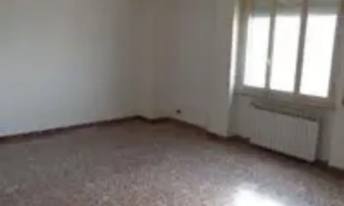 Rexer-Cascina-Cascina-bellappartamento-mq-Centralissimo-SALONE