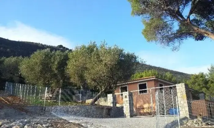 Rexer-Camerota-Villa-Panoramica-al-Grezzo-con-Parco-di-mq-Espandibile-a-mq-NEL-CUORE-DEL-CILENTO-ALTRO