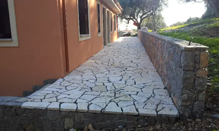 Rexer-Camerota-Villa-Panoramica-al-Grezzo-con-Parco-di-mq-Espandibile-a-mq-NEL-CUORE-DEL-CILENTO-Esterno