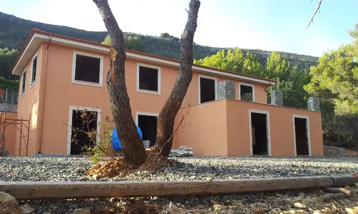 Rexer-Camerota-Villa-Panoramica-al-Grezzo-con-Parco-di-mq-Espandibile-a-mq-NEL-CUORE-DEL-CILENTO-ALTRO