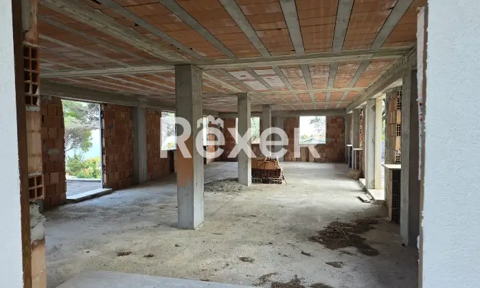 Rexer-Camerota-Cilento-Villa-con-vista-panoramica-allo-stato-grezzo-con-terreno-da-a-ettari-Altro