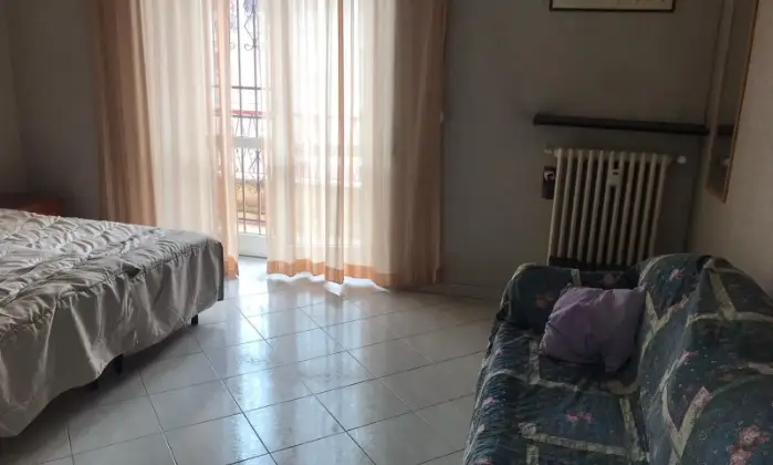Rexer-Roma-Affitta-Camera-quartiere-Trieste-CAMERA-DA-LETTO