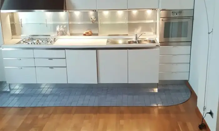 Rexer-Milano-Splendido-trilocale-Finiture-di-pregio-SALONE