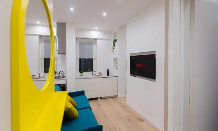 Rexer-Milano-Appartamento-zona-Ospedale-San-Raffaele-SALONE