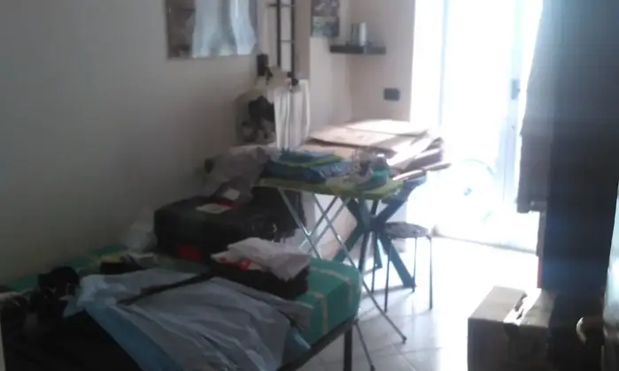 Rexer-Napoli-Appartamento-nel-verde-tra-Chiaiano-e-Santacroce-CAMERA-DA-LETTO
