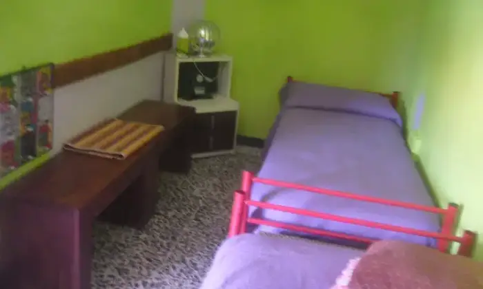 Rexer-Cecina-Appartamento-vacanze-CAMERA-DA-LETTO