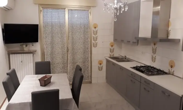 Rexer-Ravenna-Camera-di-lusso-in-appartamento-ristrutturato-CUCINA