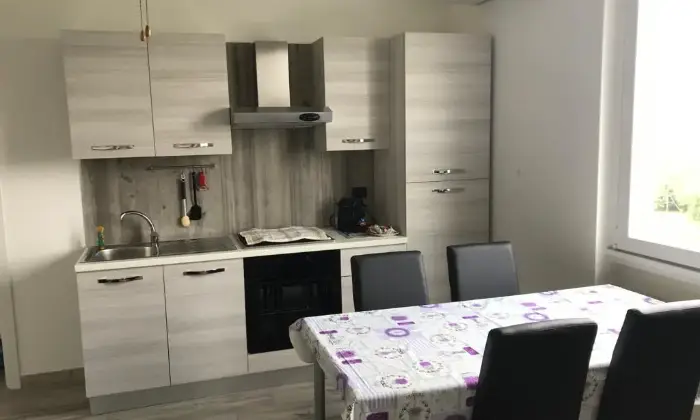 Rexer-Milano-Appartamento-di-fronte-Ospedale-San-Raffaele-CUCINA