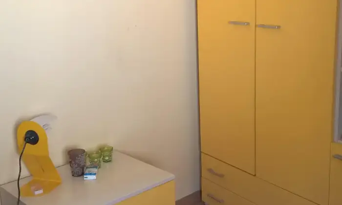 Rexer-Urbino-STANZA-SINGOLA-VIA-VETERANI-CAMERA-DA-LETTO