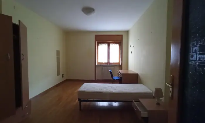Rexer-Fisciano-FITTASI-CAMERA-A-FISCIANO-UNIVERSITA-DI-SALERNO-CAMERA-DA-LETTO