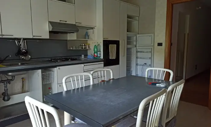 Rexer-Fisciano-FITTASI-CAMERA-A-FISCIANO-UNIVERSITA-DI-SALERNO-CUCINA