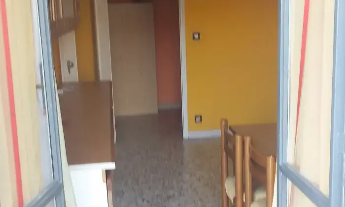Rexer-Settimo-Torinese-Affittasi-bilocale-arredato-SALONE