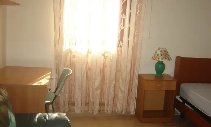 Rexer-Foggia-APPARTAMENTO-A-STUDENTI-CAMERA-DA-LETTO