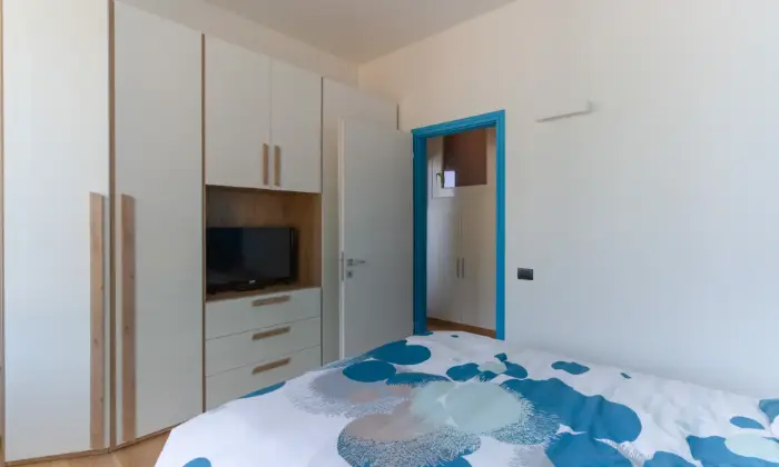 Rexer-Arenzano-Grande-appartamento-sul-mare-CAMERA-DA-LETTO