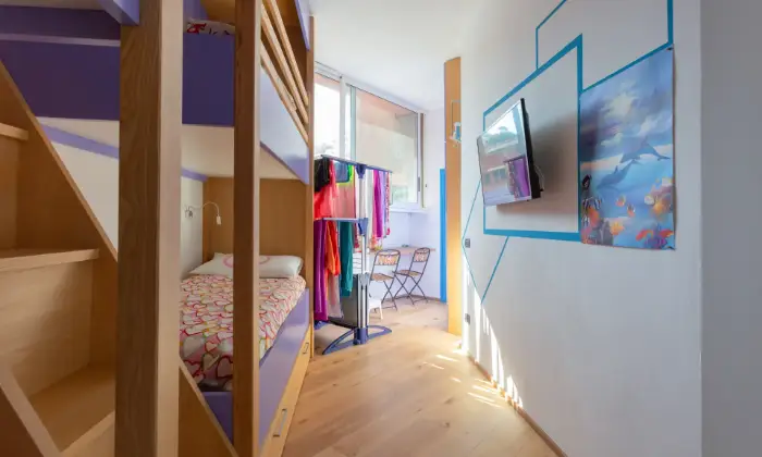 Rexer-Arenzano-Grande-appartamento-sul-mare-CAMERA-DA-LETTO