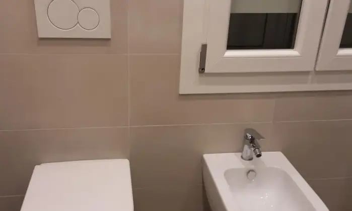 Rexer-Carpi-AFFITASI-MINI-APPARTAMENTO-ARREDATO-BAGNO