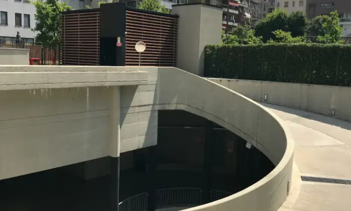 Rexer-Milano-MILANO-CENTRO-BOX-DOPPIO-mq-GARAGE