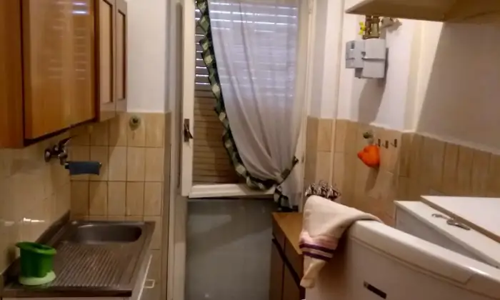 Rexer-Roma-Adiacente-Universit-Cattolica-CUCINA