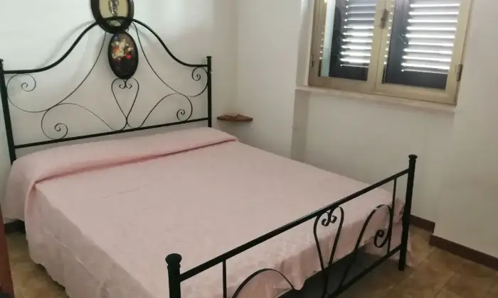 Rexer-Taviano-Casa-indipendente-CAMERA-DA-LETTO