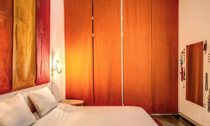 Rexer-Roma-Accogliente-Appartamento-in-affitto-Via-Natale-del-Grande-CAMERA-DA-LETTO
