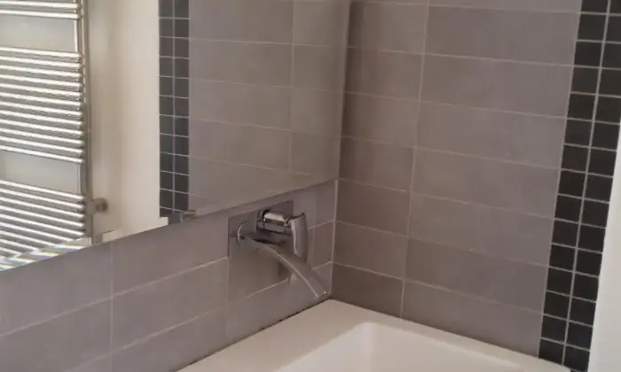Rexer-Roma-Appartamento-in-Villino-depoca-BAGNO