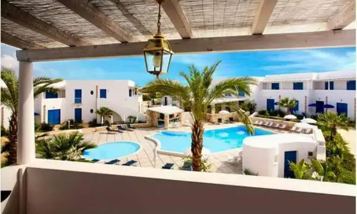 Rexer-Favignana-Sicilia-FAVIGNANA-nel-Villaggio-Cala-La-Luna-dal-al-Settembre-SALONE