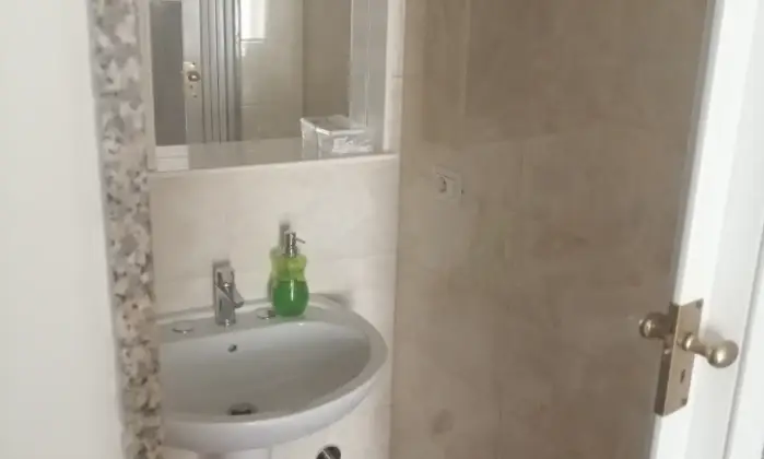 Rexer-Martina-Franca-Fitto-casa-vacanca-BAGNO