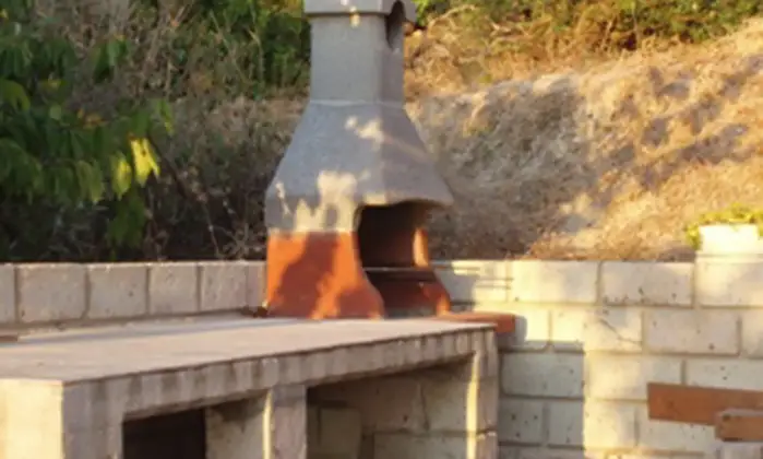 Rexer-Bosa-Villetta-i-Ciliegi-immersa-nei-vigneti-di-Bosa-ALTRO